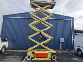 Electric Scissor Lift: JLG 3246ES - MADE IN USA - picture0' - Click to enlarge