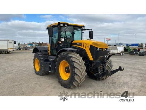 JCB Fastrac 4220