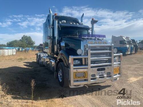 2012 Mack CXXT Titan