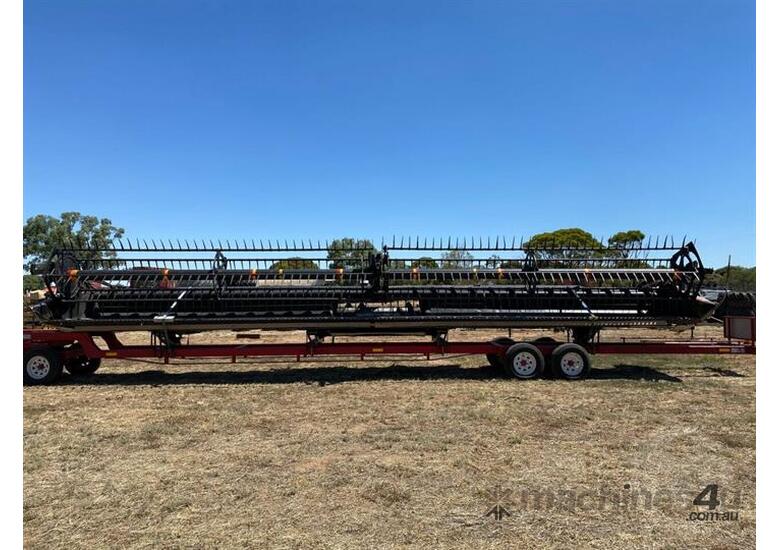 Used Case/MacDon Case MacDon 2152 40ft Draper Header Front in