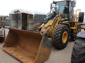 CATERPILLAR 930G WHEEL LOADER - picture2' - Click to enlarge