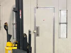 1.5T Multi-Directional Walkie Reach Stacker - picture1' - Click to enlarge