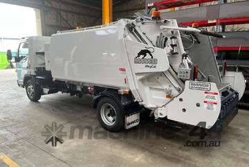 MANCO - AlleyCat Gen II Waste & Recycling Rear Loader