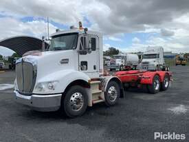 2012 Kenworth T409 - picture0' - Click to enlarge