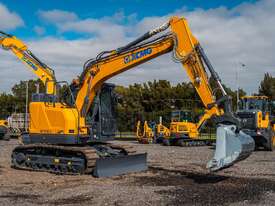 XCMG 16T Excavator *IN STOCK* - picture0' - Click to enlarge