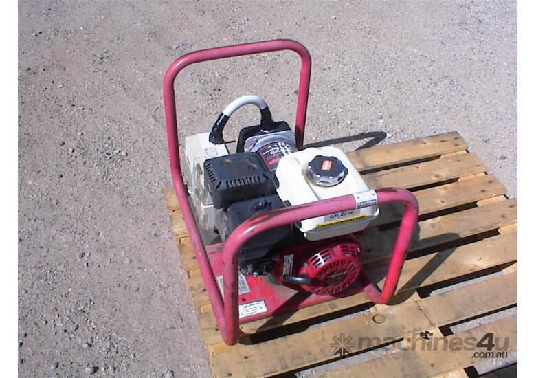 caption Generator Honda 3.3 KVA
