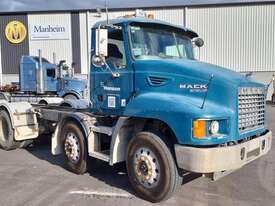 Mack ML - picture0' - Click to enlarge