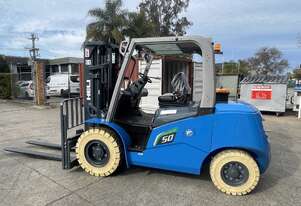 5 Tonne Lithium-ion Forklift For Sale