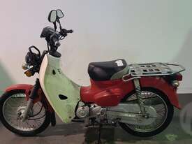 Honda Supercub - picture1' - Click to enlarge