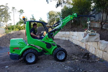 Avant 745 Articulated Mini Loader w Telescopic Boom & Probst Grab