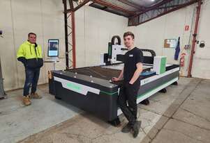 1530 FIBER METAL CUTTING MACHINE 6000W