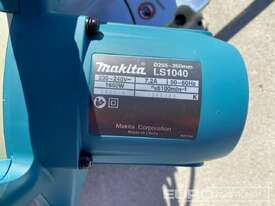 Unused Makita LS1040 260mm Compound Miter Saw - picture1' - Click to enlarge