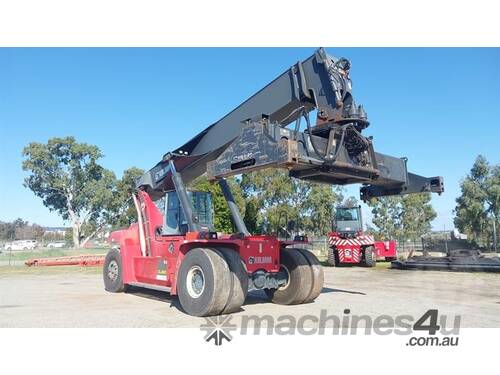 Kalmar Reach Stacker