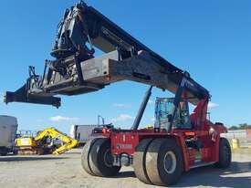 Kalmar Reach Stacker - picture1' - Click to enlarge