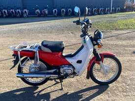 Honda Super Cub - picture0' - Click to enlarge