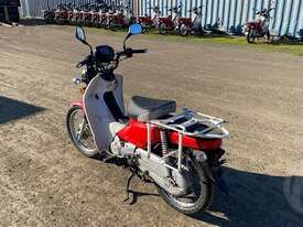 Honda Super Cub - picture2' - Click to enlarge