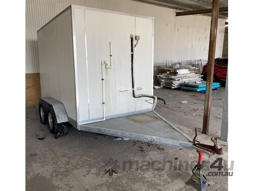 HOMEMADE MOBILE COLD ROOM TRAILER