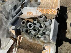 1 x Pallet of Assorted Threaded Rod and Nuts - picture1' - Click to enlarge