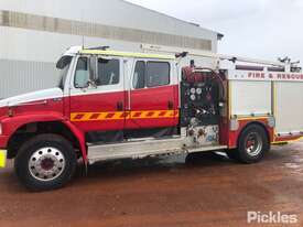 1999 Freightliner FL80 Fire Truck - picture2' - Click to enlarge