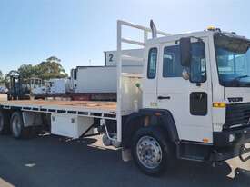 Volvo FL6 C/cab 6X2 - picture0' - Click to enlarge