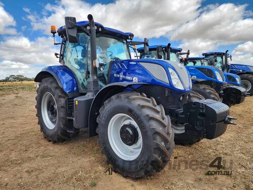 caption 2023 New Holland T7.225 Power Blue