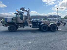 1989 Mack RM6866 RS Launch Recovery Vehicle - picture2' - Click to enlarge