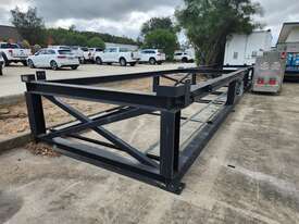 40 Foot Container Stand - picture0' - Click to enlarge