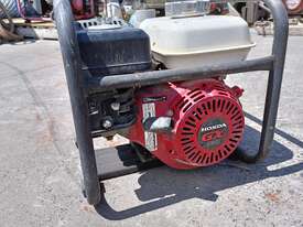 Honda Powered Pump - picture0' - Click to enlarge