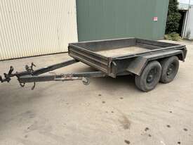 2006 Victoria Trailers Tandem Axle Box Trailer - picture1' - Click to enlarge