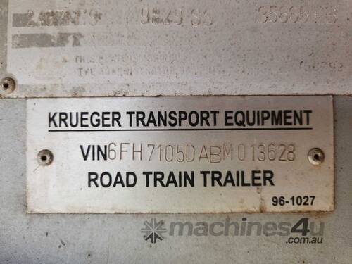 2011 Krueger ST-3-35 45ft Tri Axle Curtainsider B Trailer