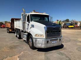 2015 Mack CMMT 2 Way Tipper - picture0' - Click to enlarge