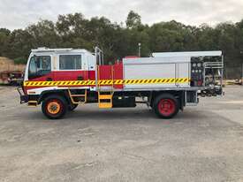 2001 Isuzu FSS Fire Truck (Dual Cab) - picture2' - Click to enlarge