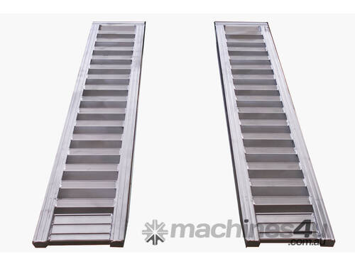 3-tonne 1.8M  x 300MM Loading Ramps
