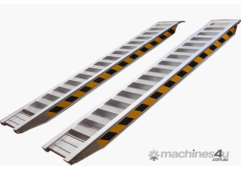 caption 3-tonne 1.8M x 300MM Loading Ramps