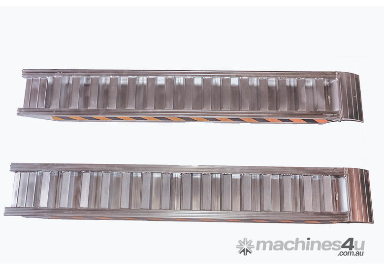 caption 3-tonne 1.8M x 300MM Loading Ramps