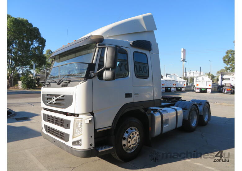 caption 2011 Volvo FM460 Prime Mover – Upgraded Engine, Clutch & More!