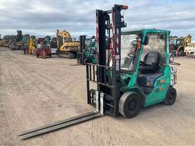 2013 Mitsubishi FGE25N Forklift - picture1' - Click to enlarge