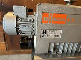 Process and packing Vacuum Pump - picture0' - Click to enlarge