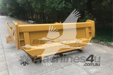 2024 Tailgate CATERPILLAR 730 ATC730-02