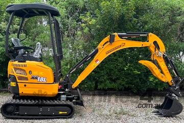   Rhinoceros XN18L mini Excavator KUBOTA Diesel engine