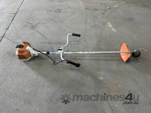 STIHL FS240 Brushcutter (Ex-Council)