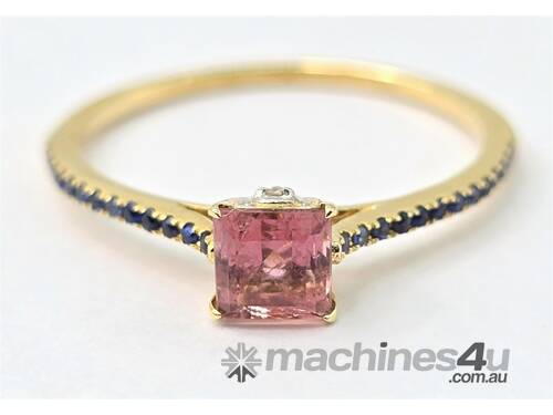 caption 9CT YELLOW GOLD, DIAMOND, SAPPHIRE RING