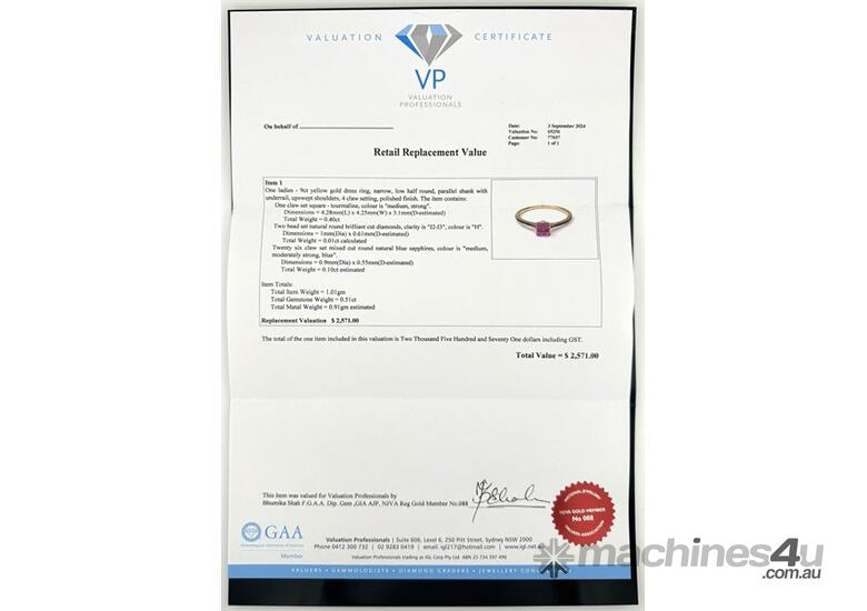 caption 9CT YELLOW GOLD, DIAMOND, SAPPHIRE RING