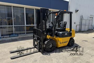 2025 SUMMIT K25 2.5 Tonne Diesel Forklift