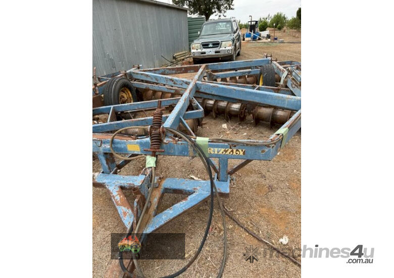 caption (8741) Grizzly Discs 26 Plate (Invergordon, VIC)