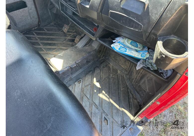 caption 2018 Polaris Ranger XP 1000 ATV 4WD