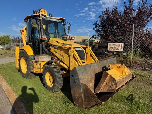 Backhoe Komatsu WB97R 4x4 Ex-council 2015 Extender Hoe 3681hrs
