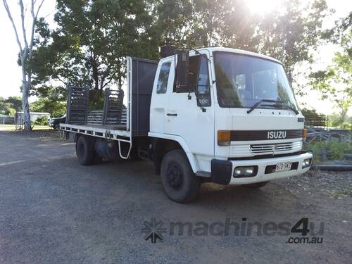 caption Tray truck with beavertail
