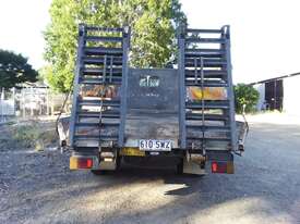 Tray truck with beavertail - picture2' - Click to enlarge