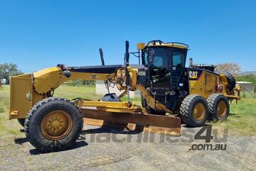 Caterpillar 2008   140M